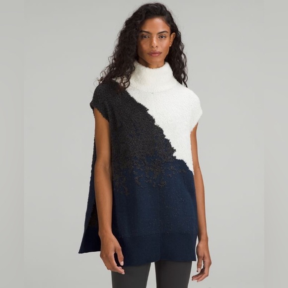 lululemon Ombre Knit Textured Poncho - Picture 1 of 6